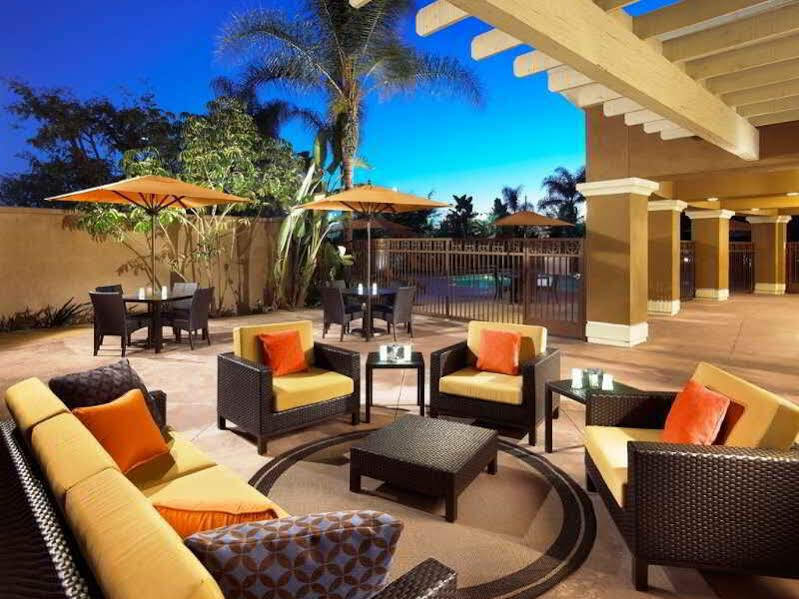 Courtyard By Marriott Anaheim Resort/Convention Center Exterior foto